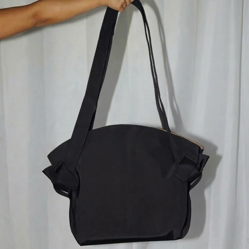 FlexiBag — Le Sac Intelligent 3 en 1